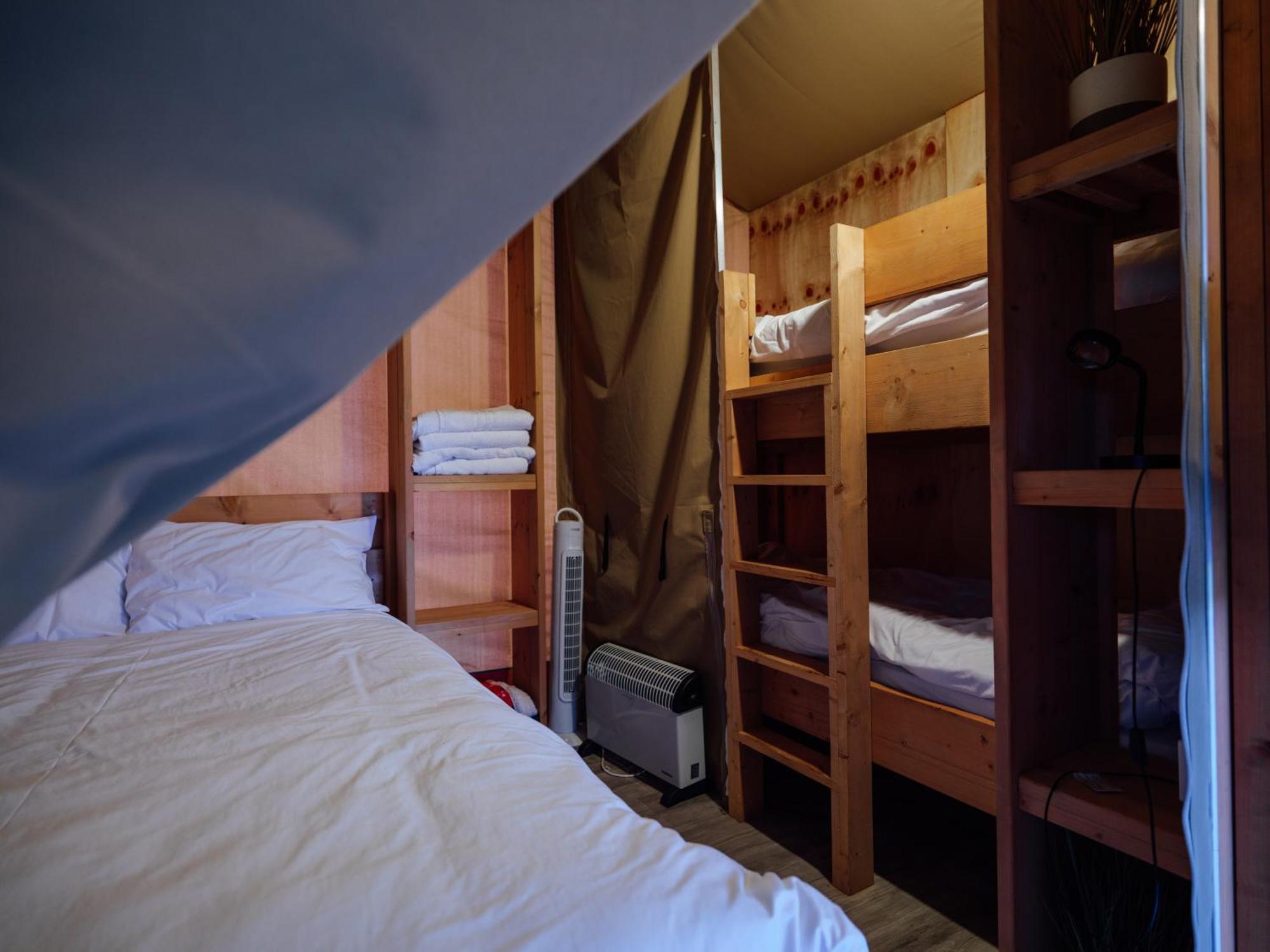 Sunset Retreats Safari Tent Ombersley Экстерьер фото